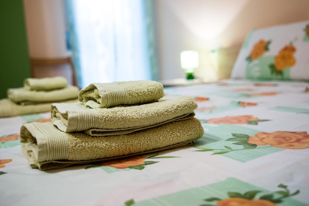 دوماس دي ماريا B&B Da Andrew الغرفة الصورة